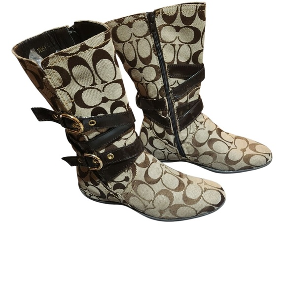 Coach Womens Boots Size 6 Beige and Brown - Picture 1 of 16